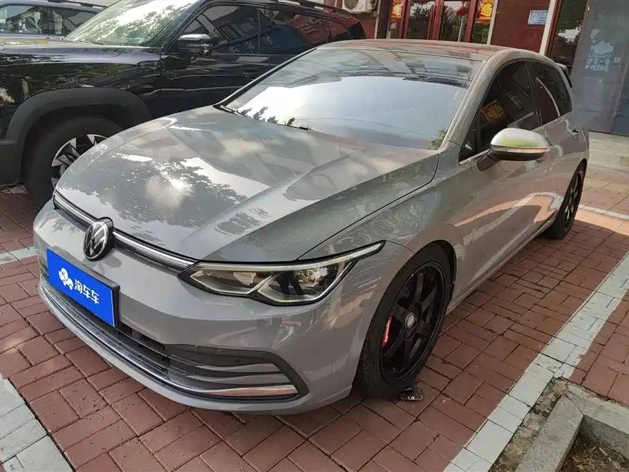 Купить Volkswagen Golf