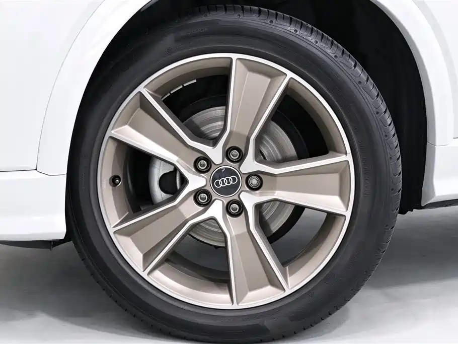 Audi Q2L — миниатюра 18