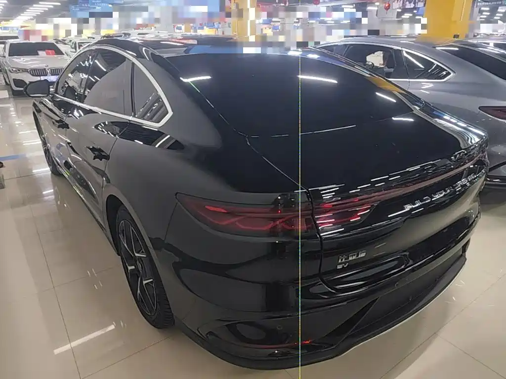 BYD Han — миниатюра 5