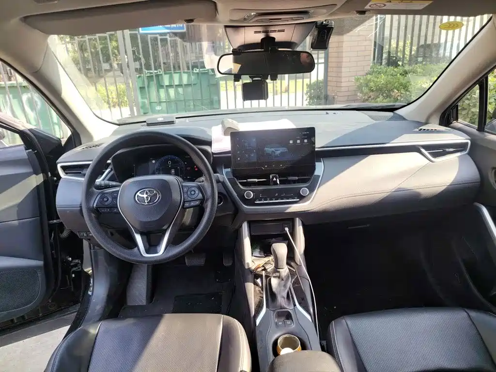 Toyota Frontlander — миниатюра 5