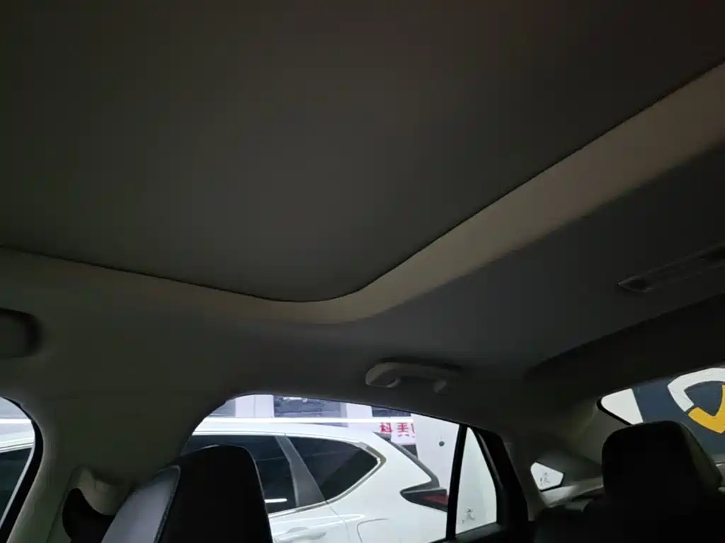 Ford Mondeo — миниатюра 18