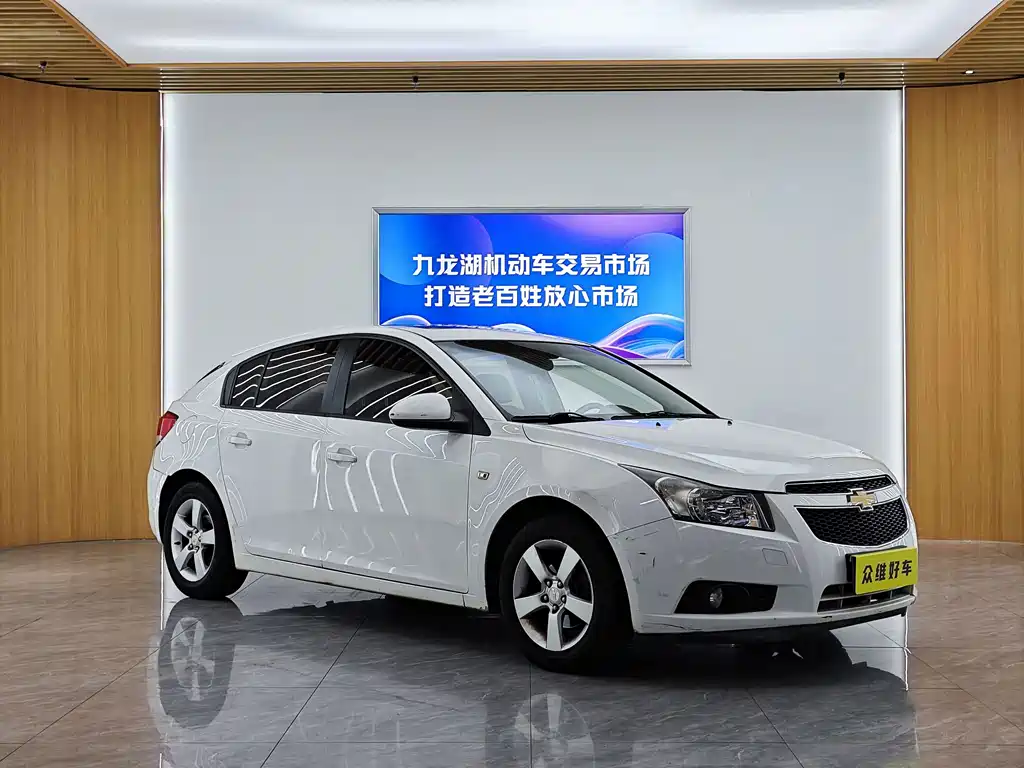 Chevrolet Cruze — миниатюра 3