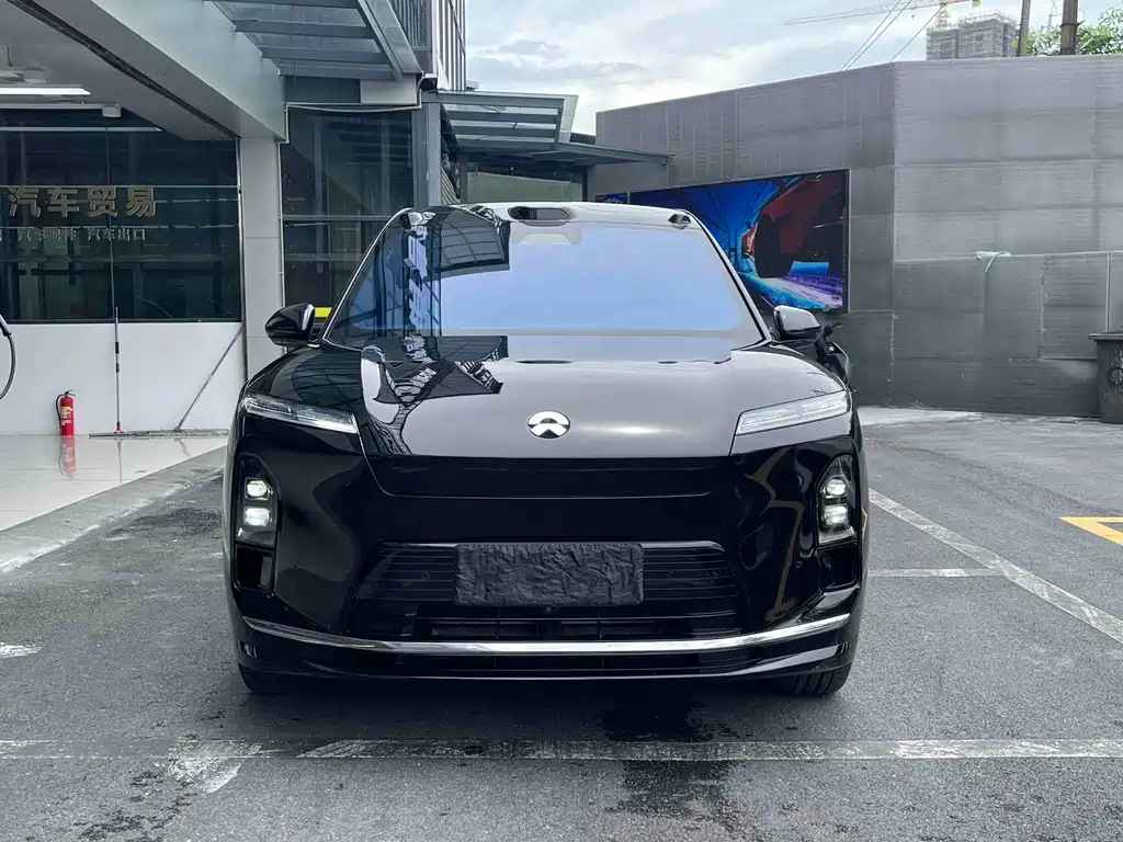 NIO ES8 2026 мест Executive Luxury