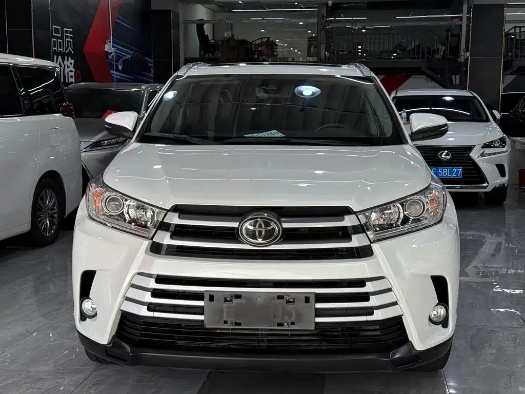 Toyota Highlander — миниатюра 2