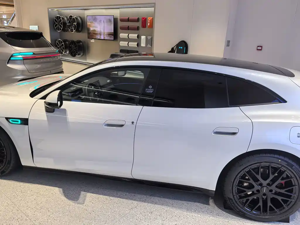 Qijing Qijing GT7 — миниатюра 4