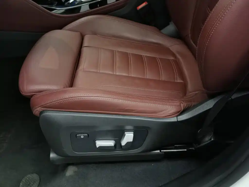BMW X4 — миниатюра 20