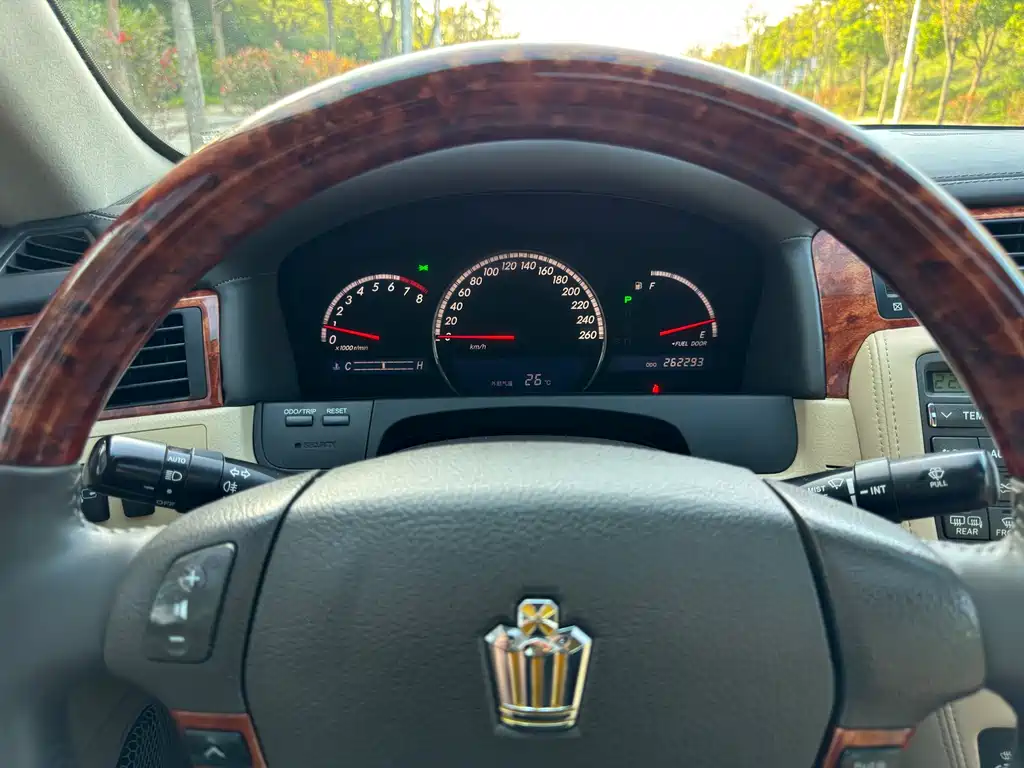 Toyota Crown 2007 2.5L Royal