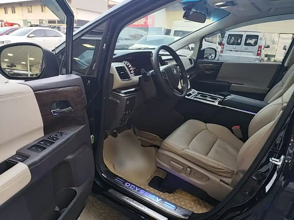 Honda Odyssey — миниатюра 16