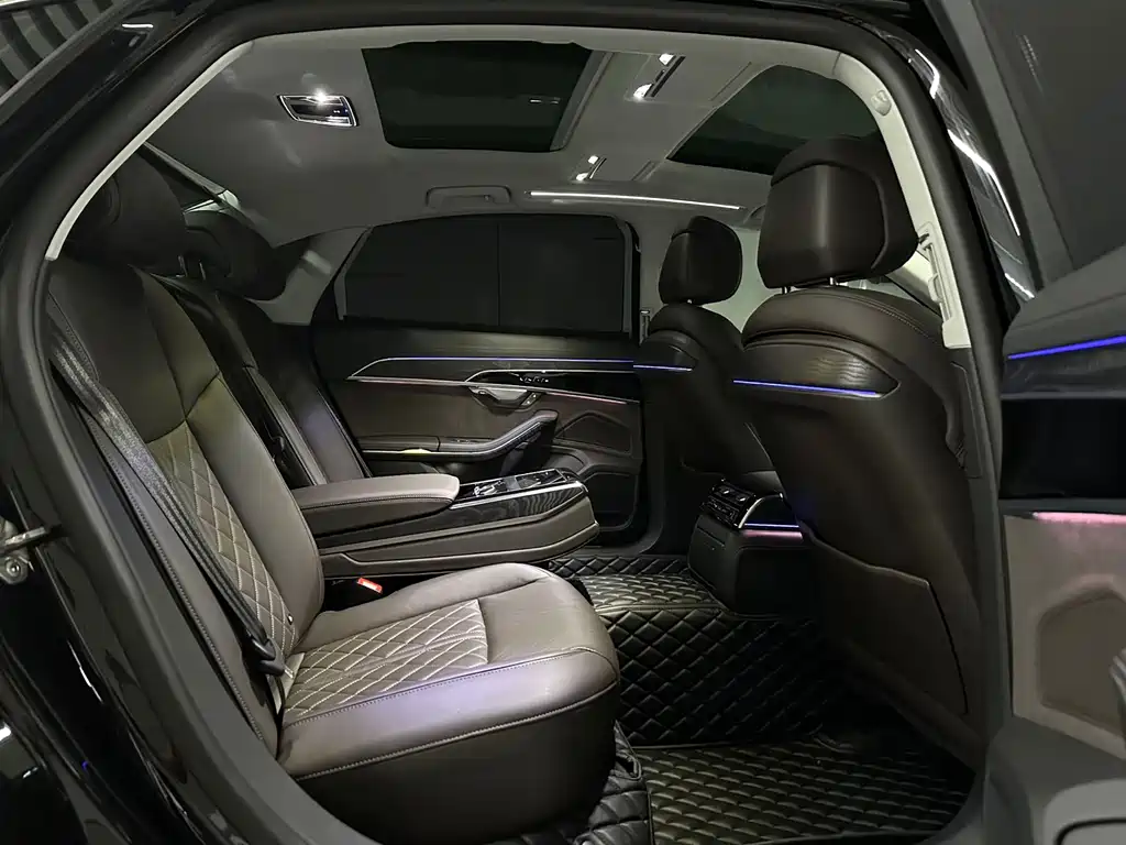 Audi A8 — миниатюра 20