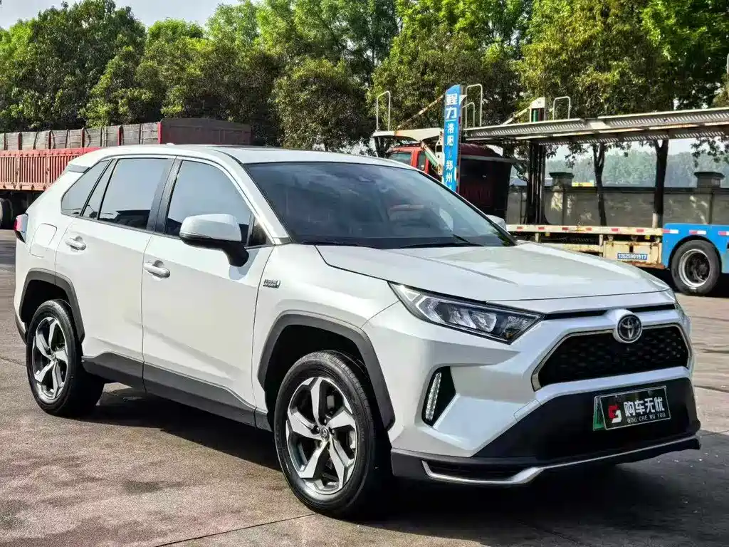 Toyota RAV4 2023