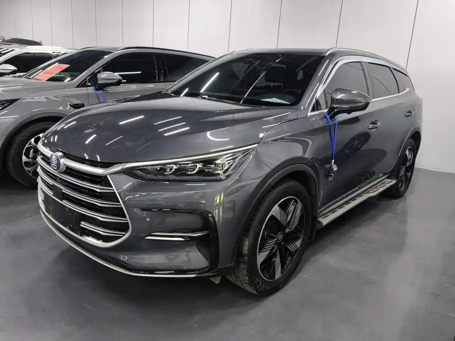 2023 BYD Tang - zdjęcie 1 z 16