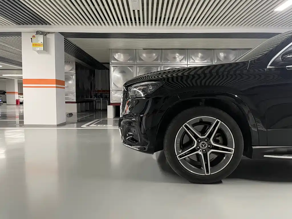 Mercedes-Benz GLS — миниатюра 5