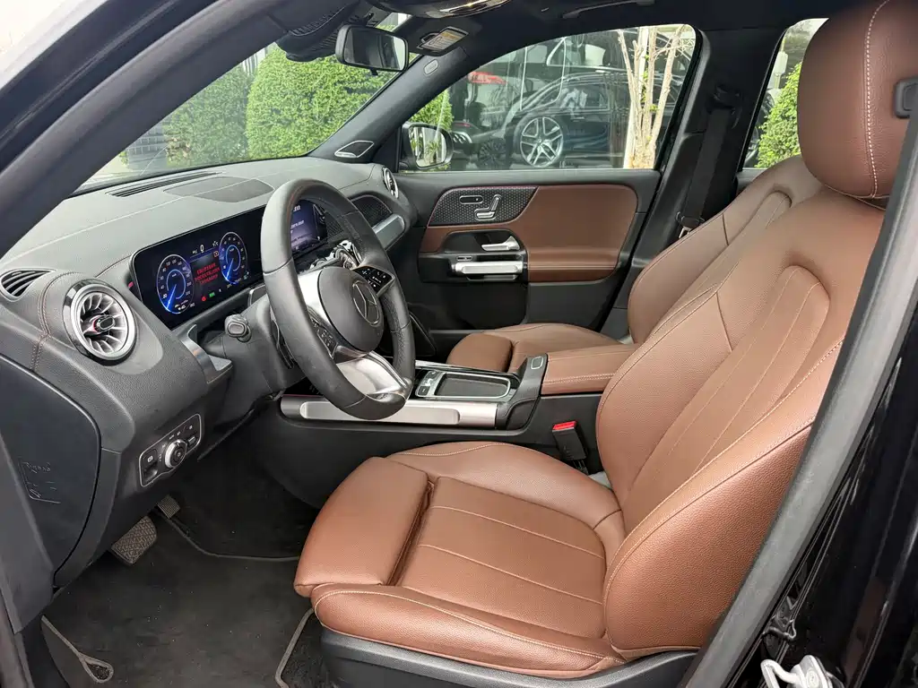 Mercedes-Benz EQB — миниатюра 9