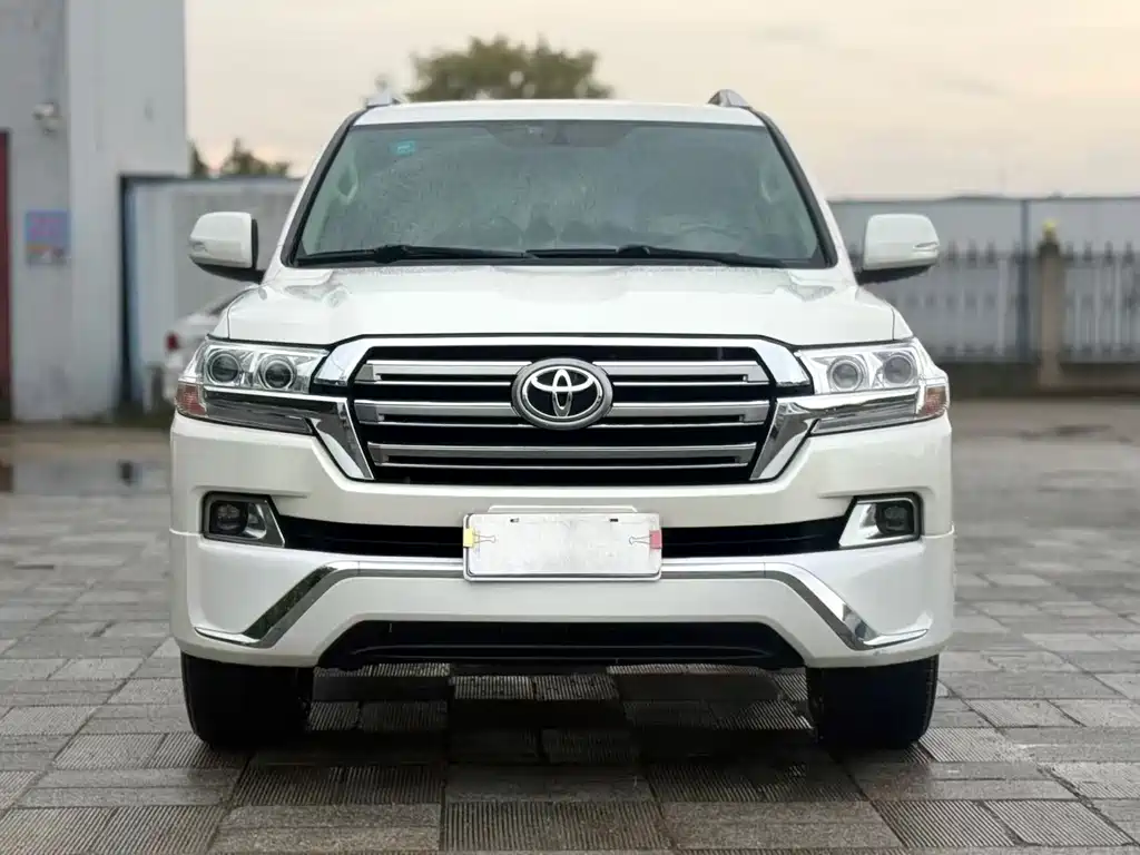 Toyota Land Cruiser — миниатюра 2