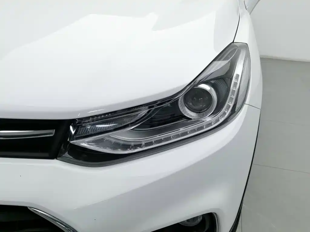Chevrolet Trax — миниатюра 7