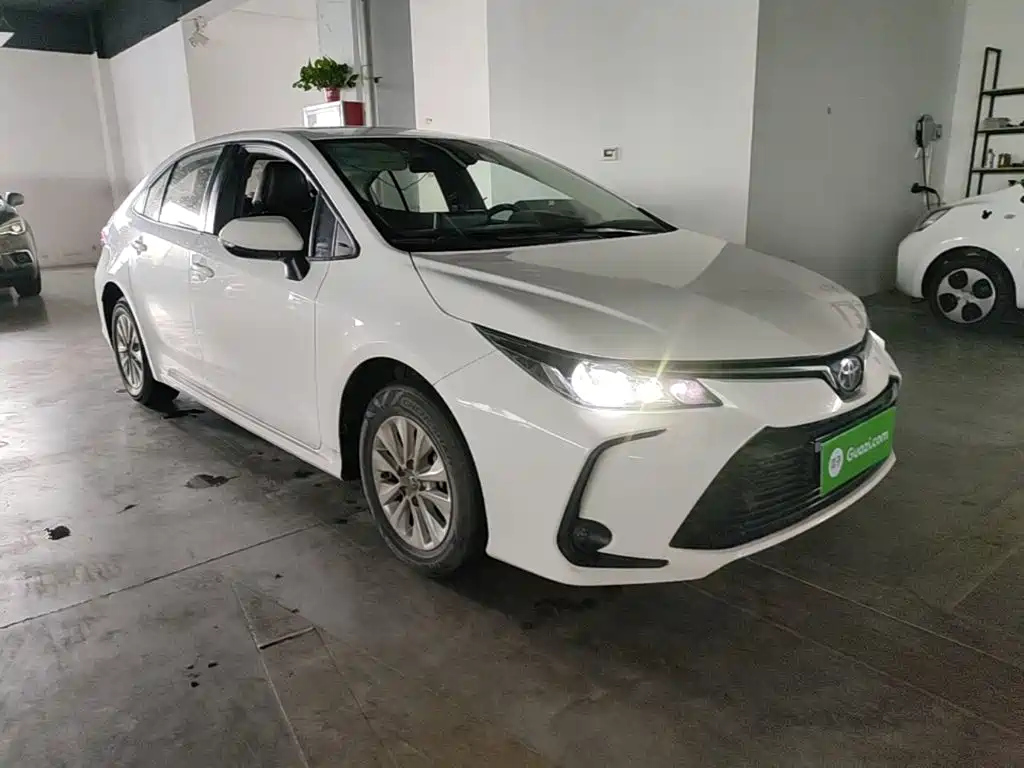 Toyota Corolla — миниатюра 4