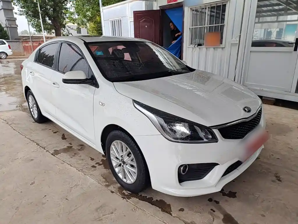 Kia K2 — миниатюра 4