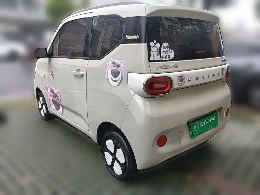 Wuling MINIEV — миниатюра 4