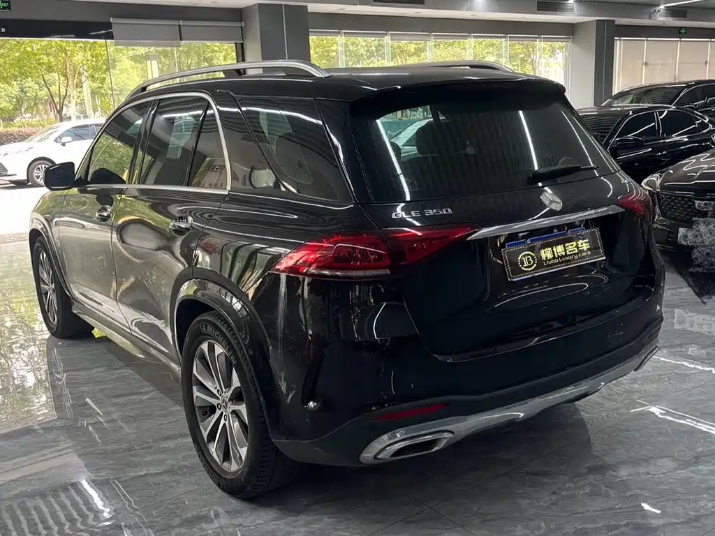 Mercedes-Benz GLE (Import) — миниатюра 3