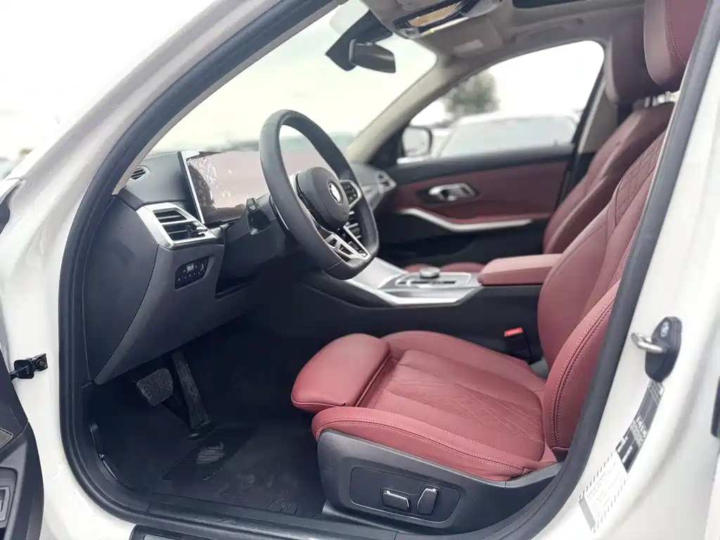 BMW 3 Series — миниатюра 5