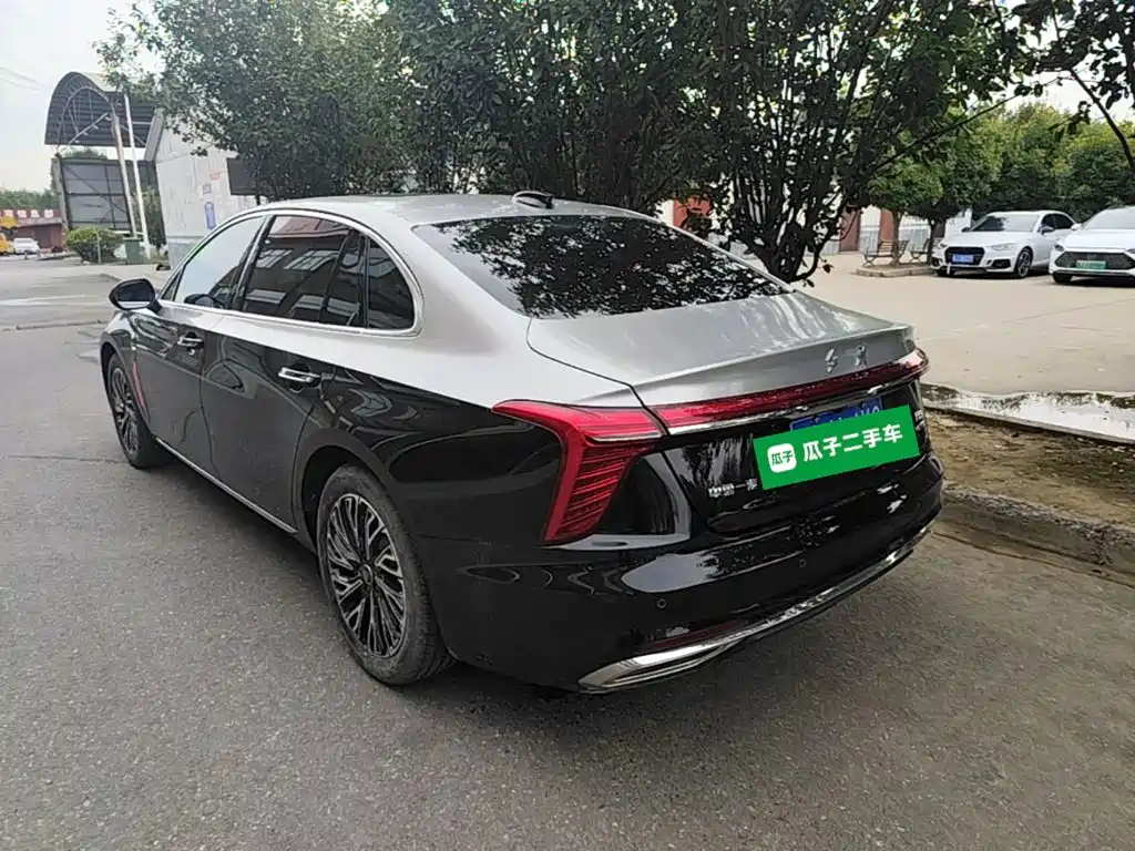 Hongqi Hongqi H5 — миниатюра 5