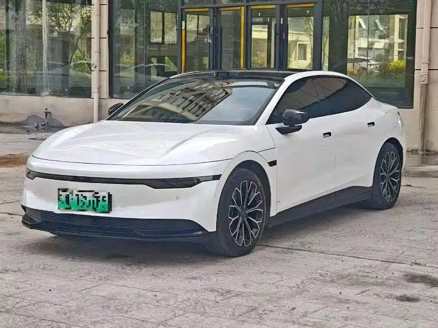 Zeekr 007
