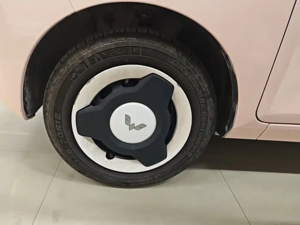Wuling MINIEV — миниатюра 23