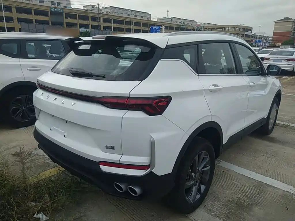 Geely Binyue — миниатюра 7