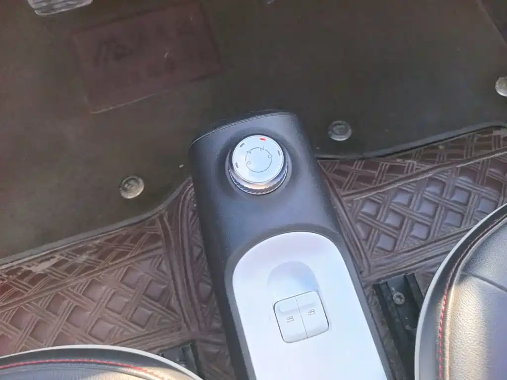 Wuling MINIEV — миниатюра 14