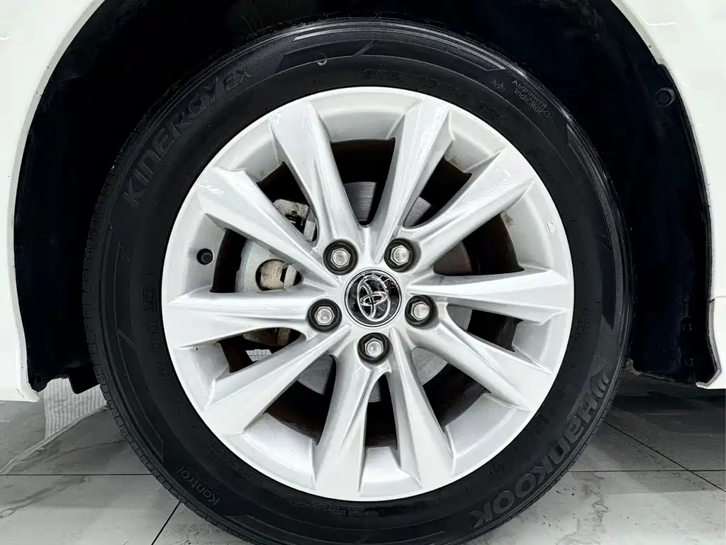Toyota Corolla — миниатюра 19