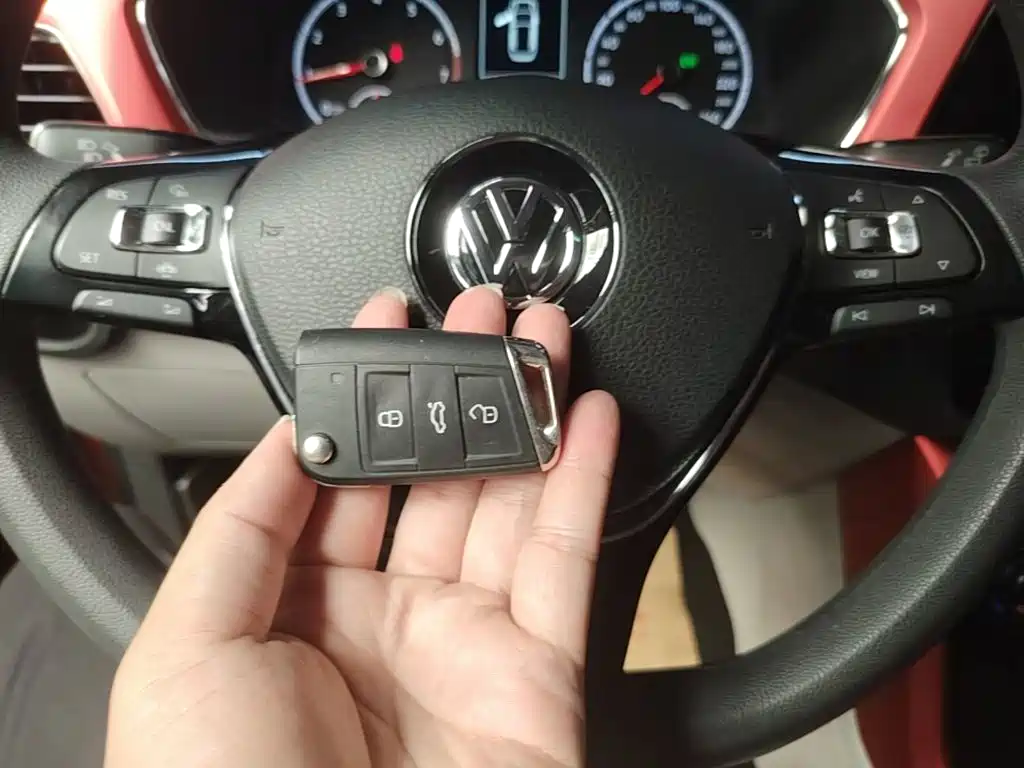 Volkswagen T-Cross — миниатюра 9