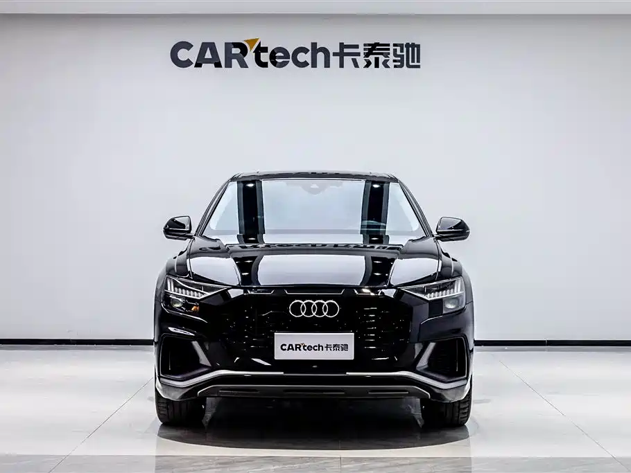 Audi Q8 2022 55 TFSI Luxury