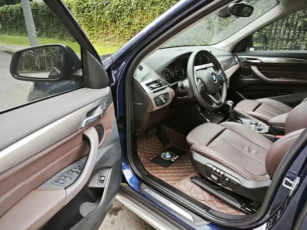 BMW X1 — миниатюра 10