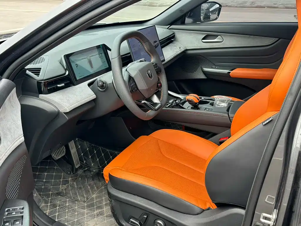 Changan UNI-V — миниатюра 4
