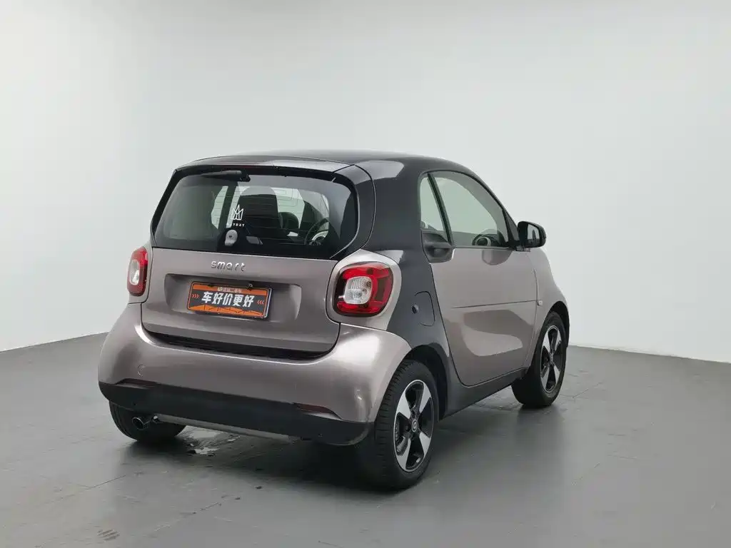 smart Smart Fortwo — миниатюра 2