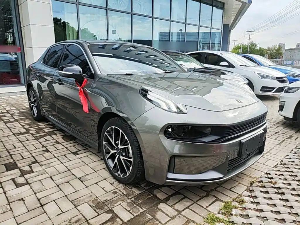 Lynk & Co 03 — миниатюра 4