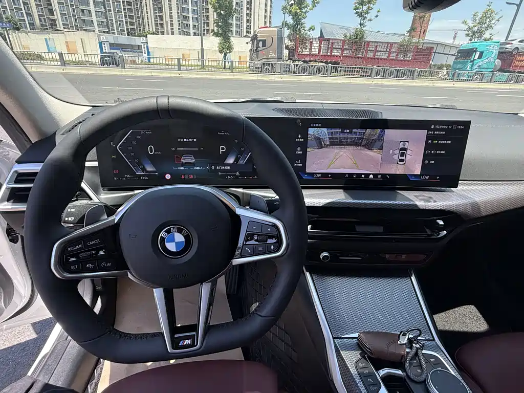 BMW 3 Series 3 2026 330Li M Sport