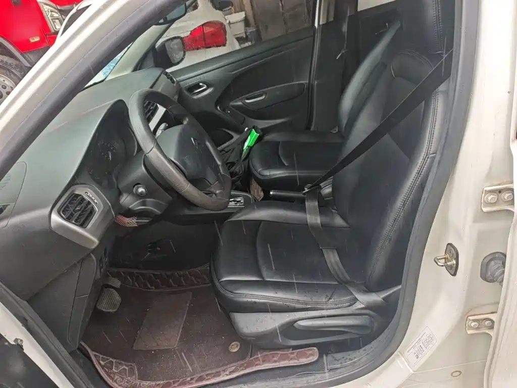 Citroen Elysee — миниатюра 15