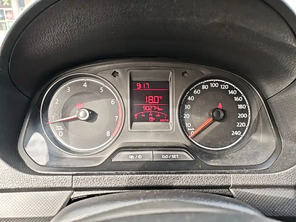Volkswagen Jetta — миниатюра 12