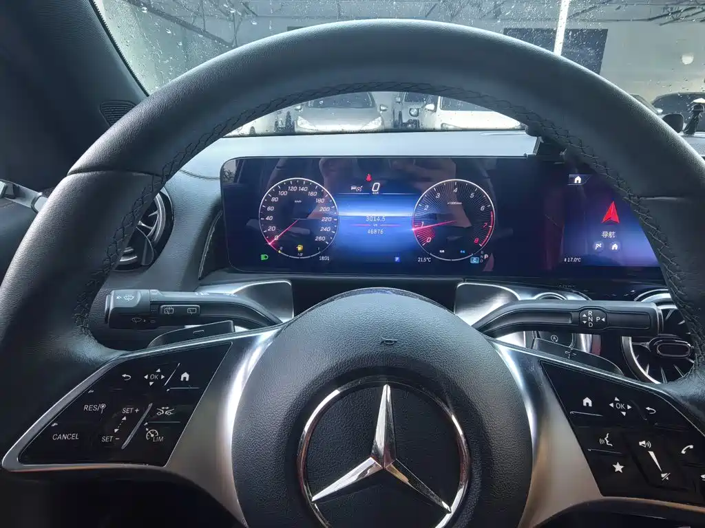 Mercedes-Benz GLB — миниатюра 5