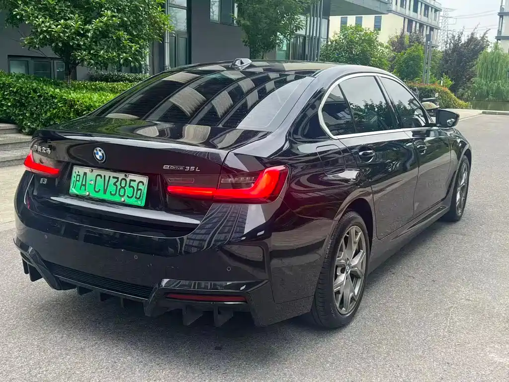 BMW i3 2024 eDrive 35 L