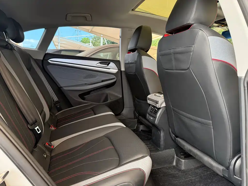 Volkswagen Lamando — миниатюра 11