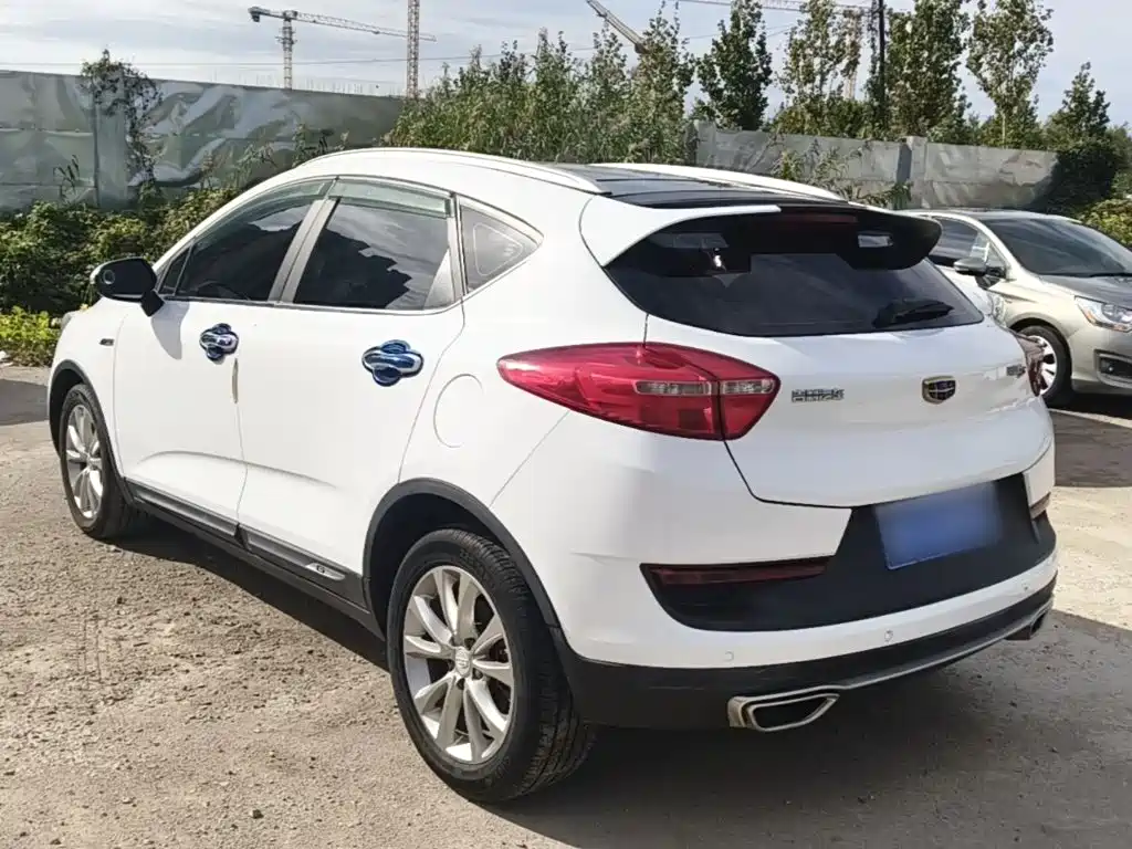 Geely Emgrand GS — миниатюра 5