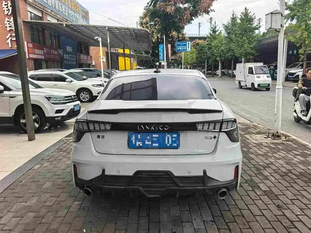 Lynk & Co 03 — миниатюра 6