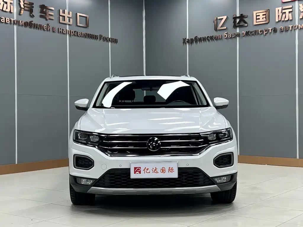 Volkswagen T-Roc — миниатюра 2