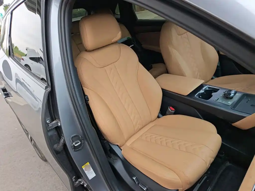 BYD L DM-i — миниатюра 25