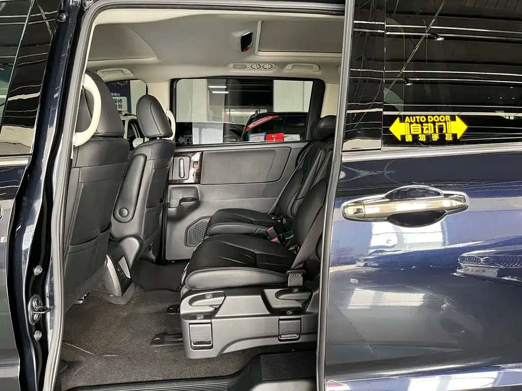 Honda Odyssey — миниатюра 9