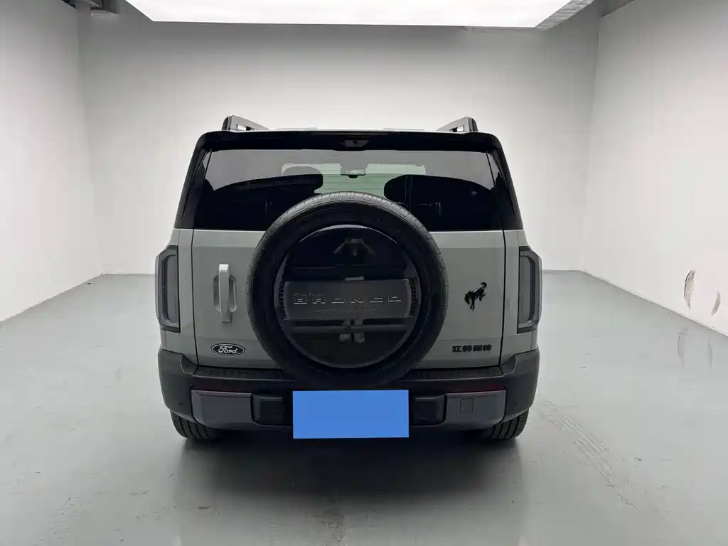 Ford Bronco Basecamp — миниатюра 4