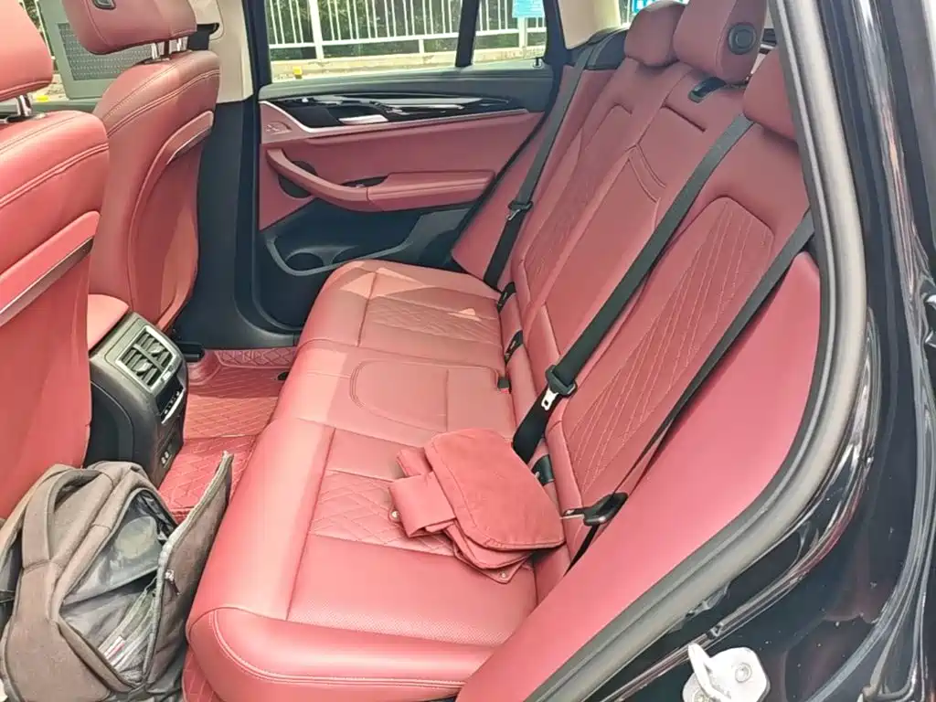 BMW iX3 — миниатюра 17