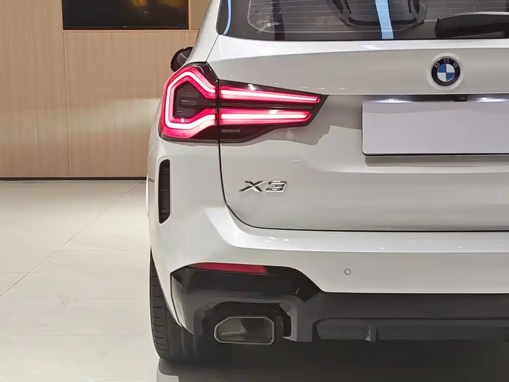 BMW X3 — миниатюра 10